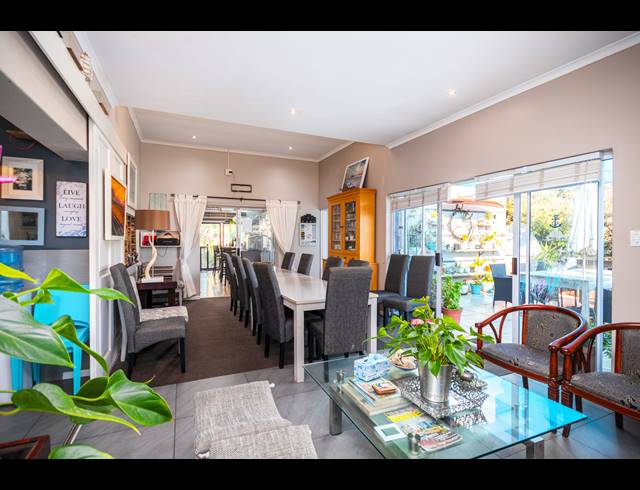 13 BEDROOM FREESTANDING FOR SALE IN SUNSET BEACH